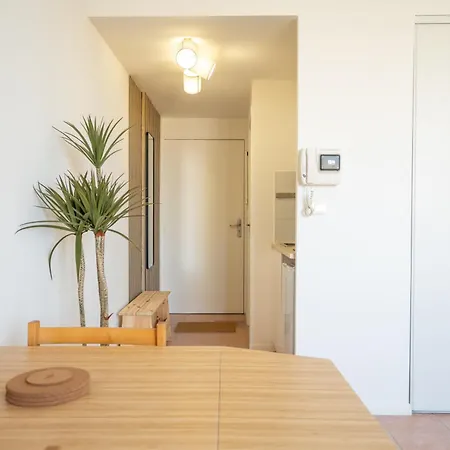 Le Petit Pasteur Yourhosthelper Νιμ