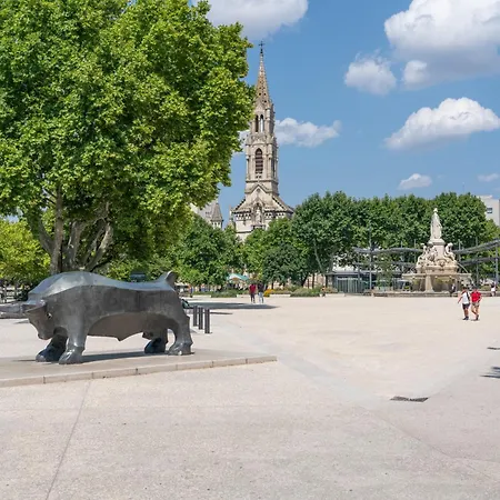 Le Petit Pasteur Yourhosthelper Νιμ